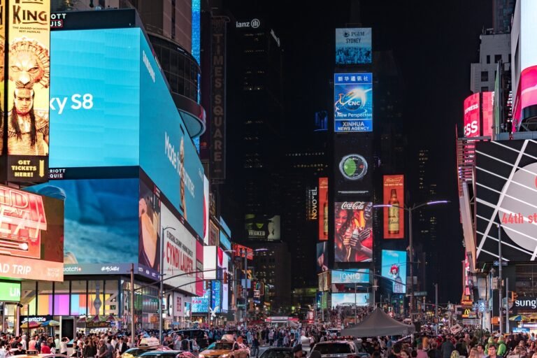 led cinema display